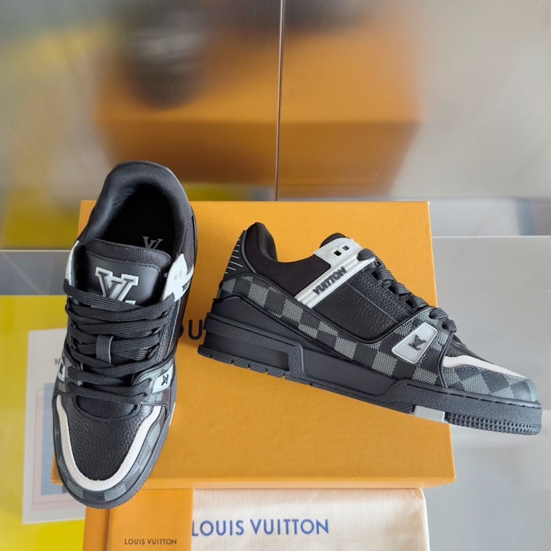 Louis Vuitton Sneakers